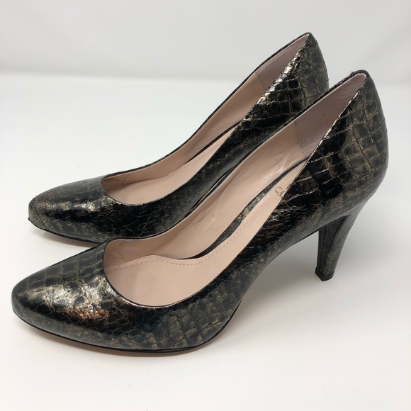 Vince Camino Point-Toe Pump - Picture 1 of 5